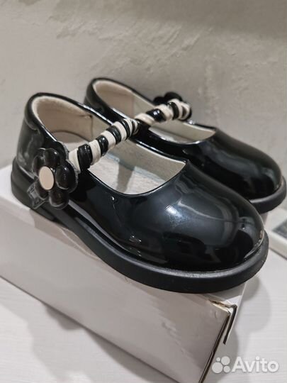 Туфли для девочки 24 размер