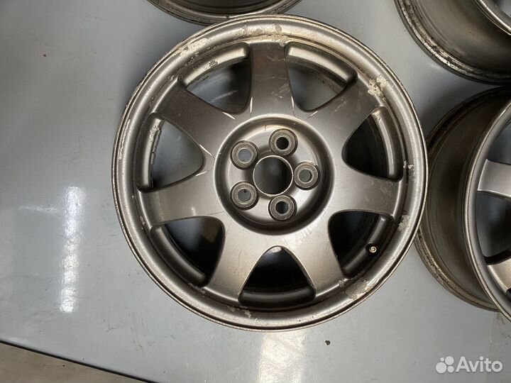 Диски toyota prius r16