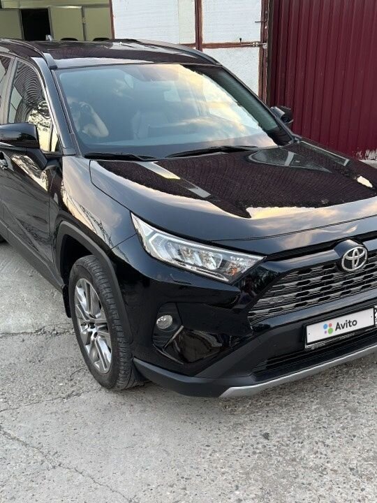 Toyota RAV4: фото владельца