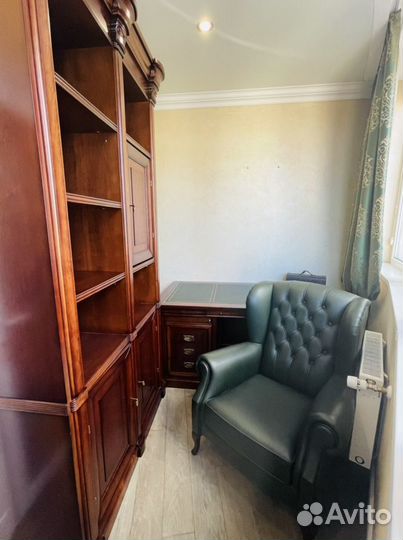 Мебель для кабинета руководителя бу