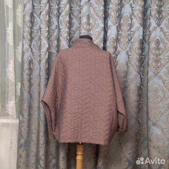 Куртка демисезон. женская (ветровка)