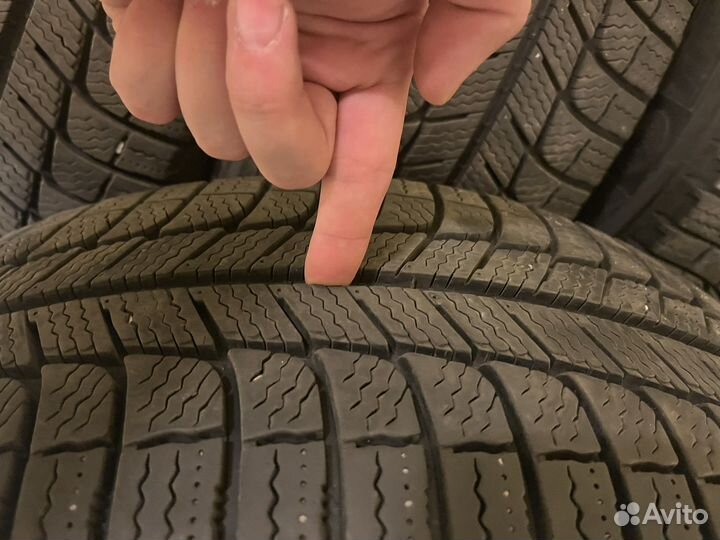 Michelin X-Ice Snow 215/65 R17