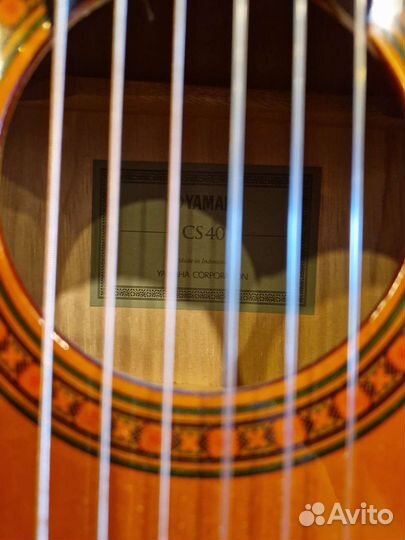Гитара yamaha cs40