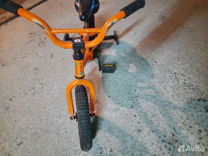 Детский GT bmx 12 колеса