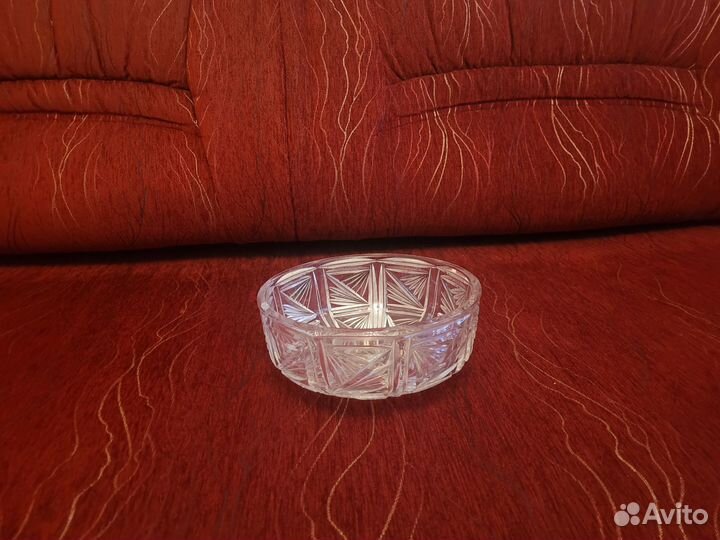 Ваза хрустальная