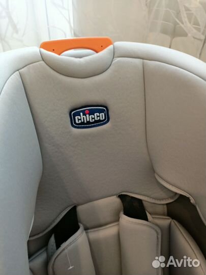 Новое Детское автокресло Chicco Youniverse