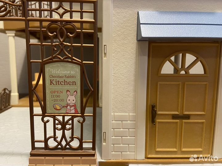 Sylvanian families дом с рестораном