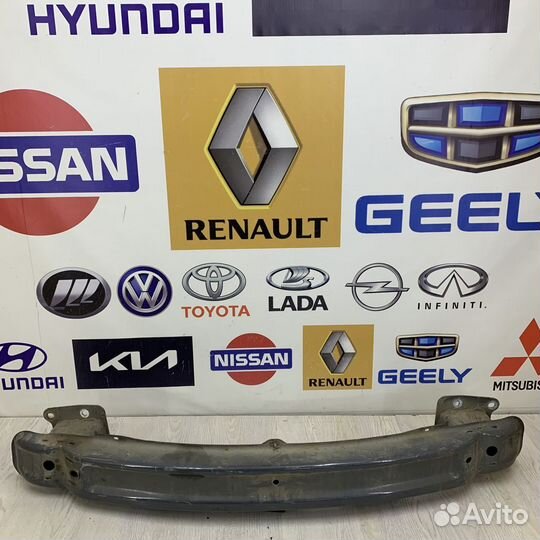 Усилитель перед бампера Renault laguna 2