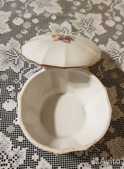 Шкатулки фарфор