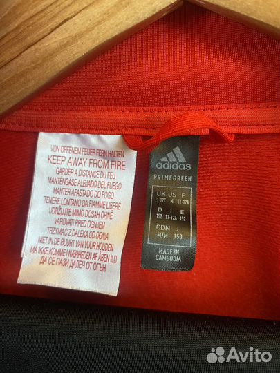 Спортивный костюм adidas для подростка