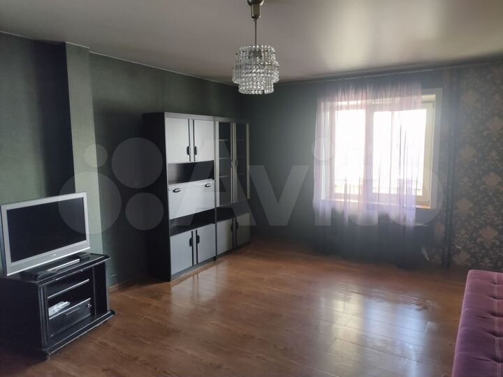 3-к. квартира, 80 м², 5/9 эт.