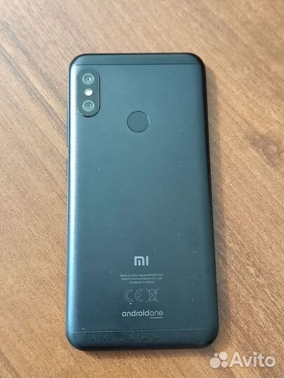 Xiaomi Mi A2 Lite Android One, 4/64 ГБ