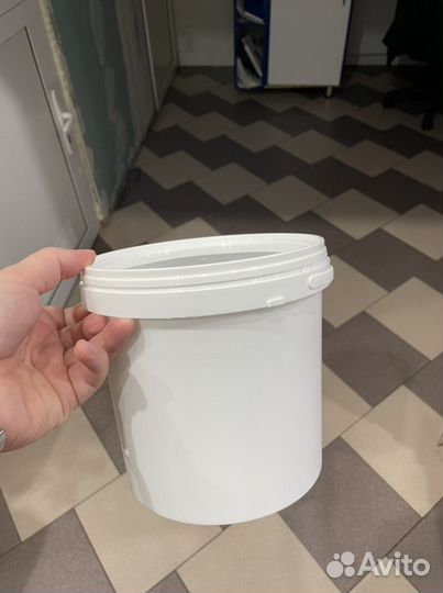 Ведро с крышкой 3л