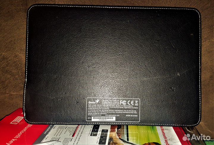 Беспроводная клавиатура Genius