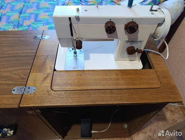 Швейная машина чайка 143 с электроприводом