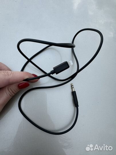 Кабель aux для iPhone