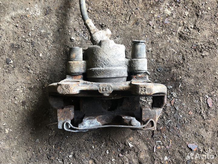 Renault sandero 2 Суппорт