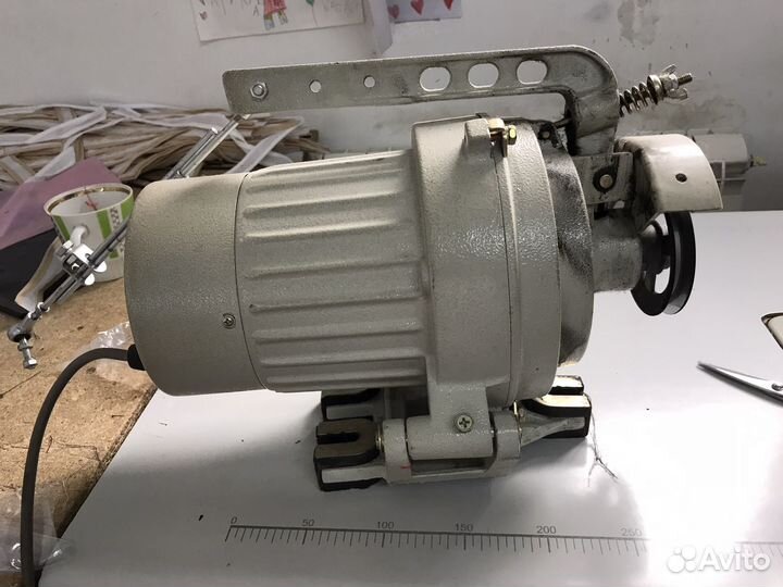 Двигатель на швейную машину на 220