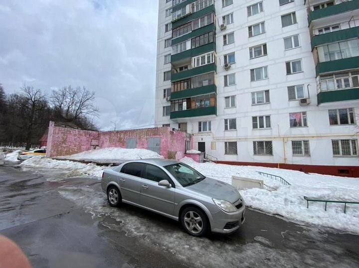 Сдам торговое помещение, 420 м²