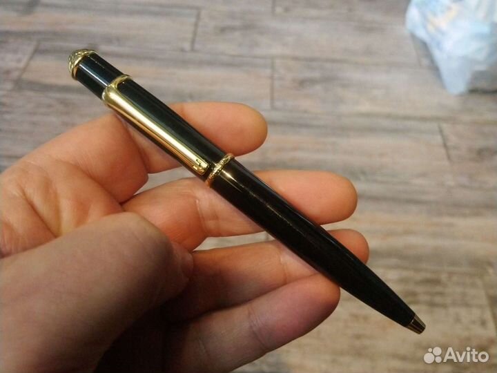 Ручка Diabolo de Cartier