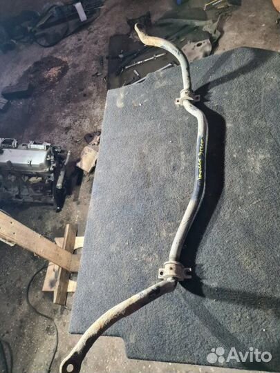 Стабилизатор передний Mitsubishi Lancer 9 4G18