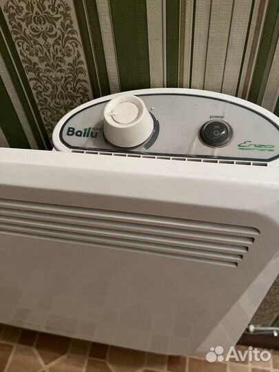 Конвектор Ballu BEC/ezmr-1500, белый, бу