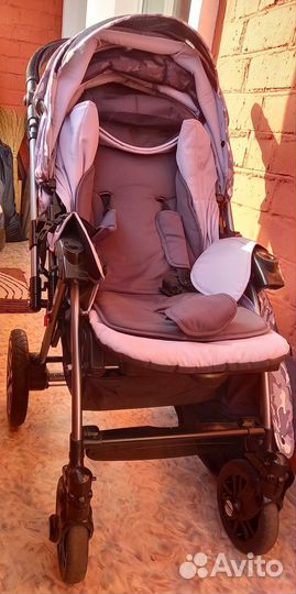 Прогулочная коляска