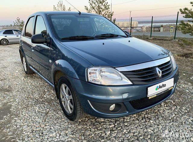 6. Renault logan 1 рестайлинг. Рено логан 2012г черный на природе фото. Логан 2012 авито. Рено логан 2012г.