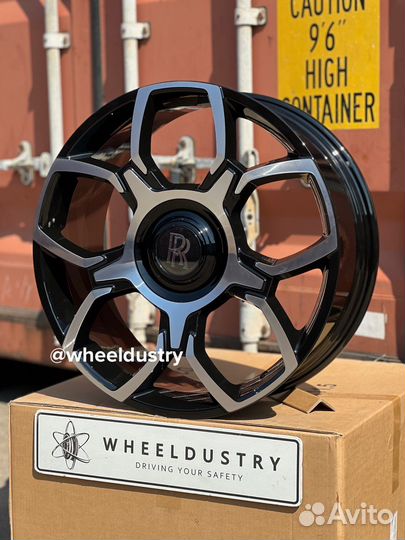 Кованые диски R22 для Rolls-Royce Cullinan