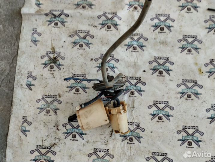 Топливный насос Opel Vectra B на запчасти