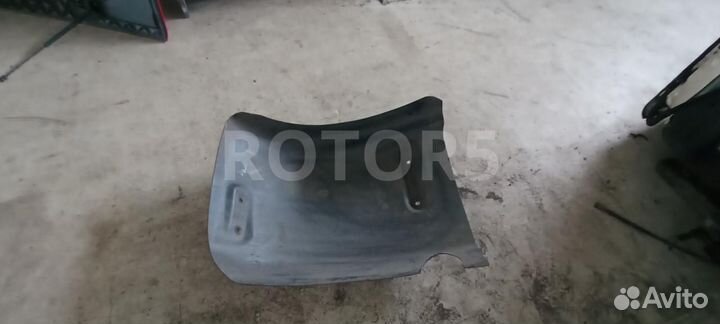 Подкрылок передний правый iveco Stralis 3 2013