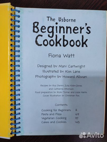 Usborne Beginner's Cookbook книги на английском