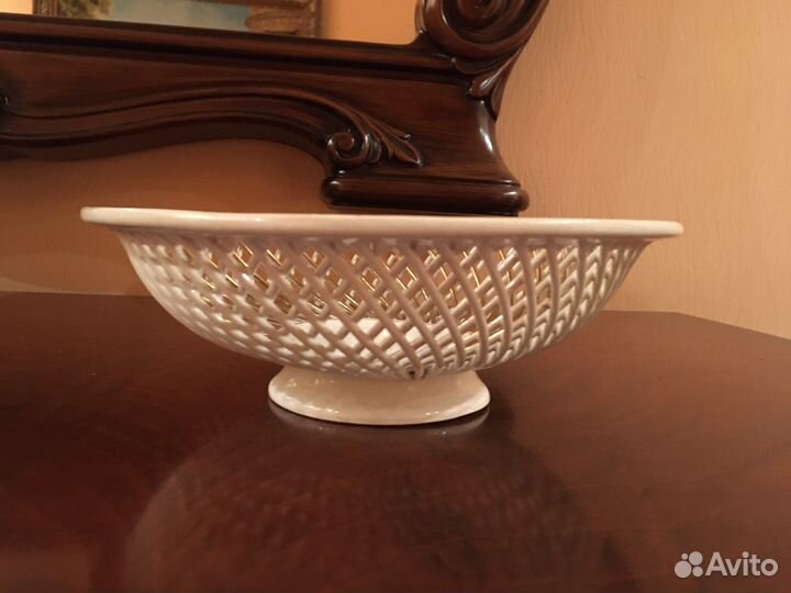 Сухарница ажурная фарфор Кировский з-д