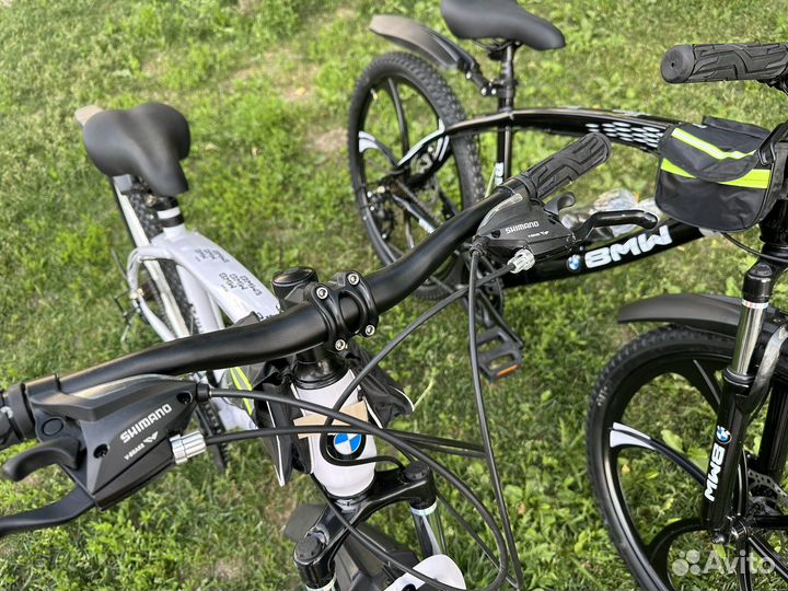 Велосипед на литых дисках bmw