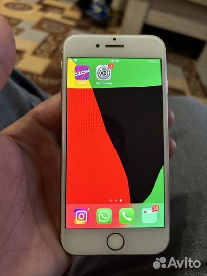 iPhone 8, 64 ГБ