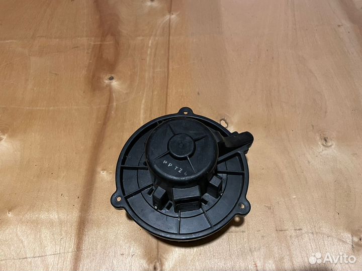 Моторчик печки kia rio 1