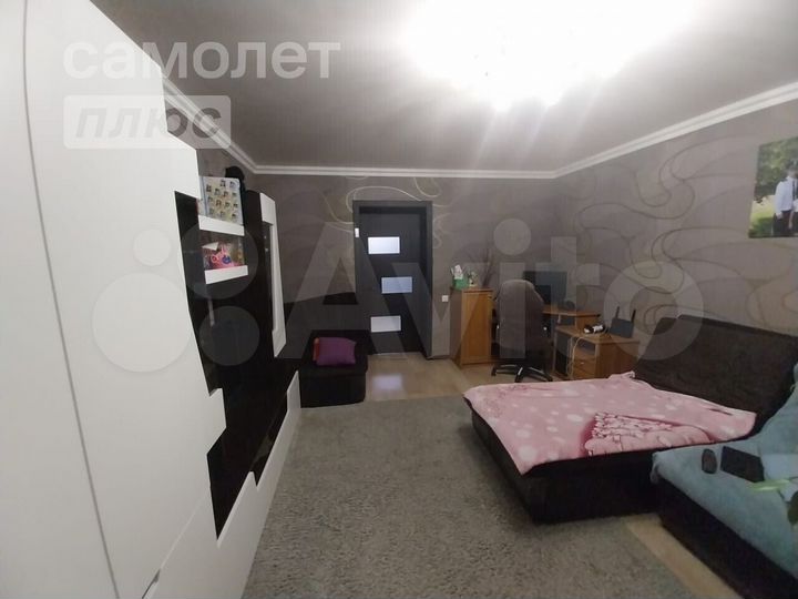 3-к. квартира, 80 м², 6/6 эт.