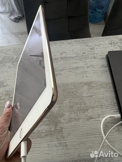 Apple iPad air 2планшет