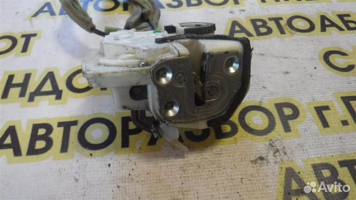 Замок двери передней правой Mazda Mazda 3 (BL) 20