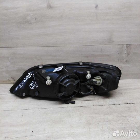 Фара правая Mitsubishi space star рестайлинг