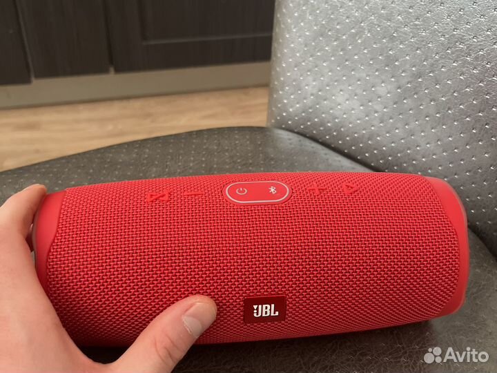 Колонка jbl charge 4