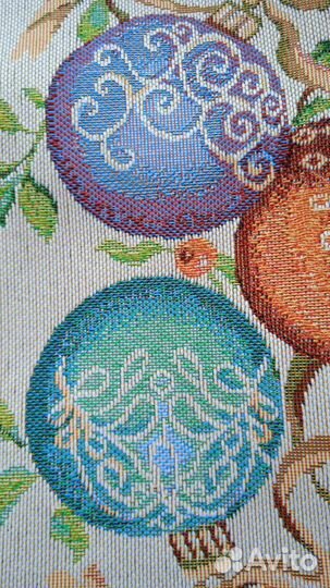 Новогодние шары. 45 х 140 столешница гобеленовая