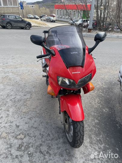 Honda vfr800