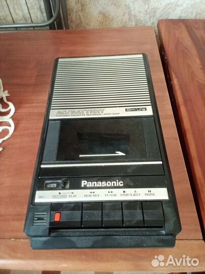 Кассетный магнитофон panasonic