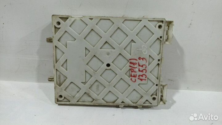 Блок предохранителей б/у для Ford Focus (2443670)