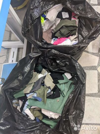 Отходы швейного производства (ткань обрезки/выпад)