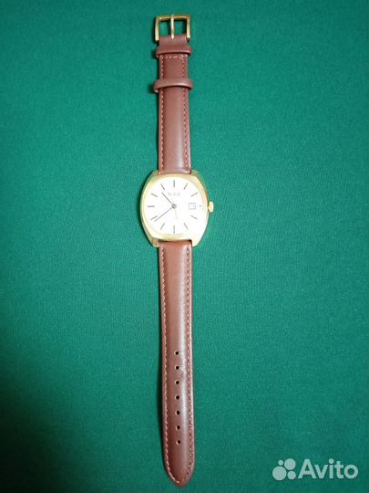 Часы слава СССР позолоченные