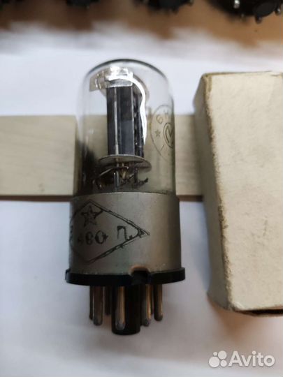 Радиолампы 6н8с