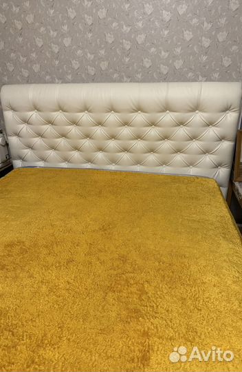 Продам кровать