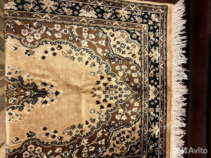 Покрывала и скатерти